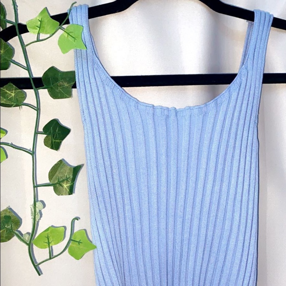 super cute blue top 🦋🤍